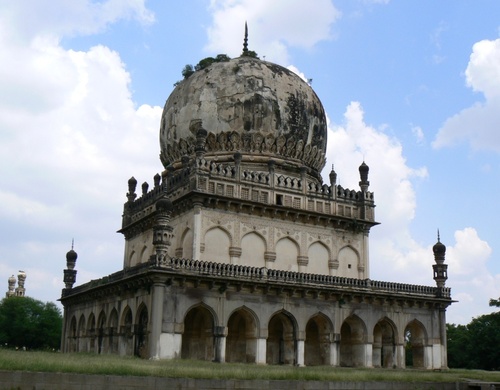 Les Tombeaux des rois Qutb Shahi