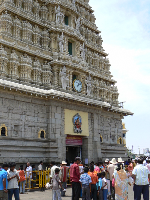 Tradition et modernisme sur Chamundi hill